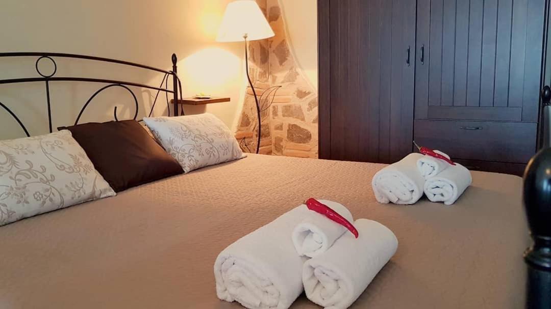 Perla Del Borgo Appartamenti 산타 카테리나 델로 로니오 외부 사진
