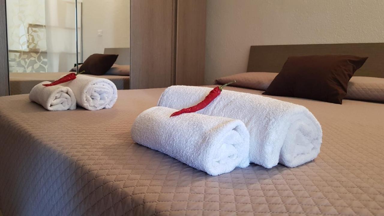 Perla Del Borgo Appartamenti 산타 카테리나 델로 로니오 외부 사진